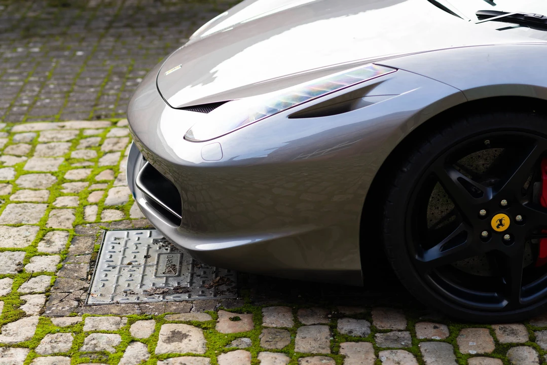2011 Ferrari 458 Italia - Image 28 of 31