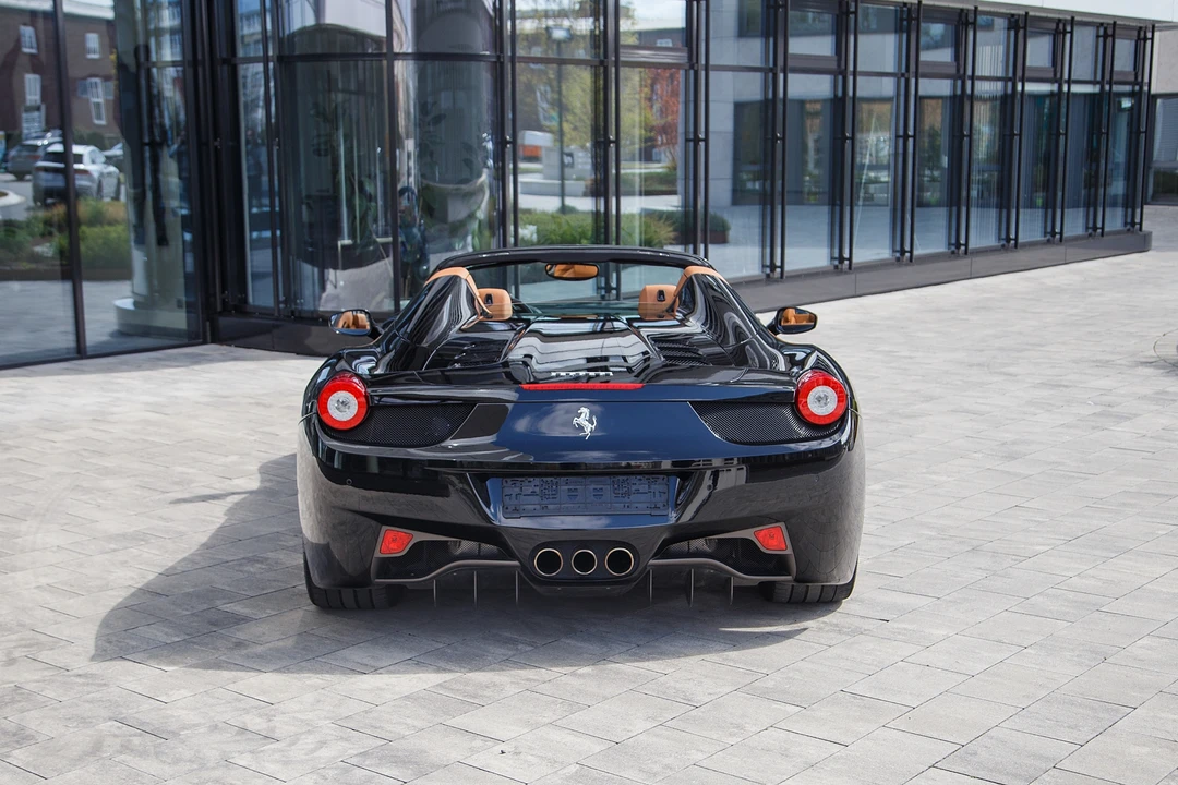2011 Ferrari 458 Spider - Image 8 of 31