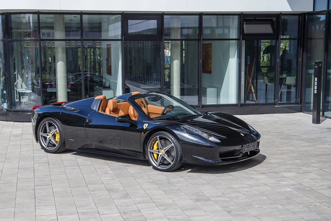 2011 Ferrari 458 Spider - Image 12 of 31