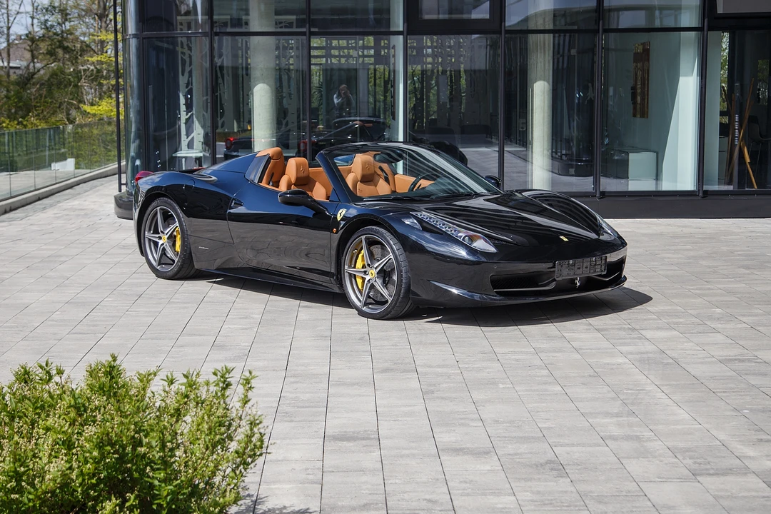 2011 Ferrari 458 Spider - Image 13 of 31