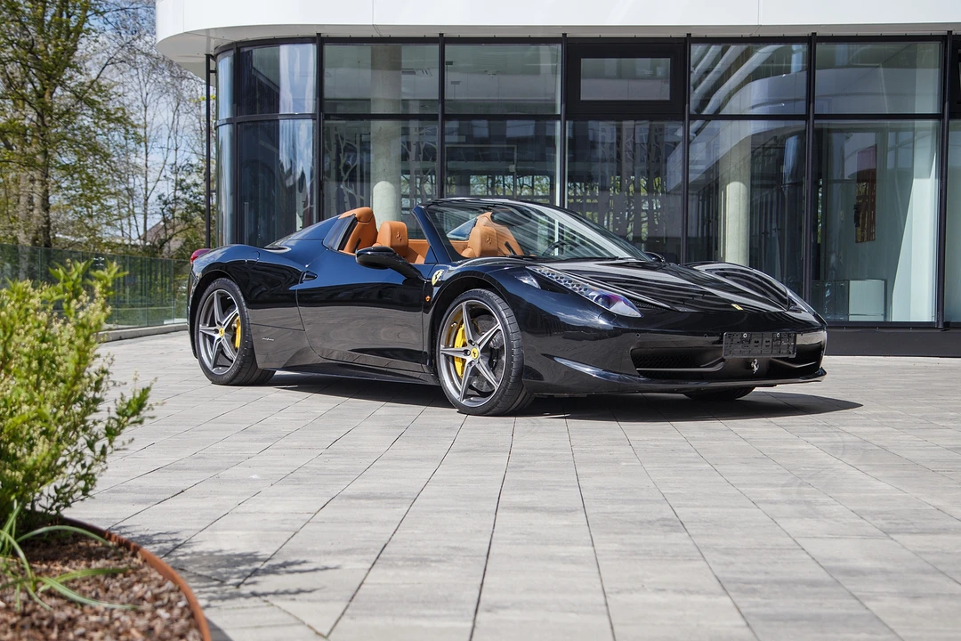 2011 Ferrari 458 Spider - Image 14 of 31