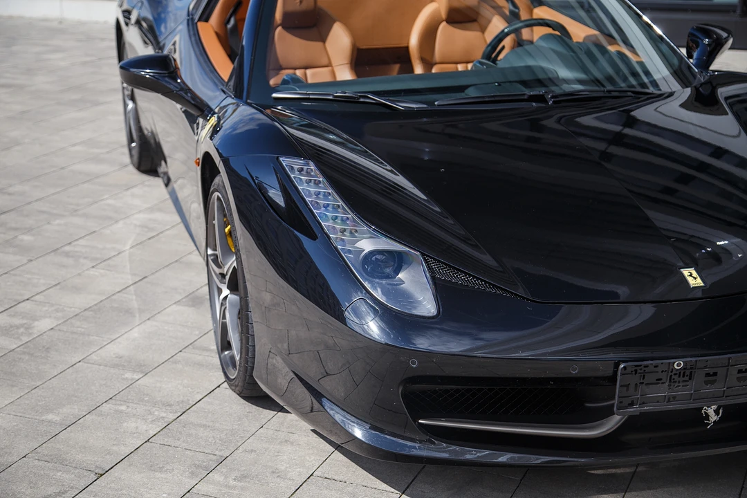 2011 Ferrari 458 Spider - Image 16 of 31