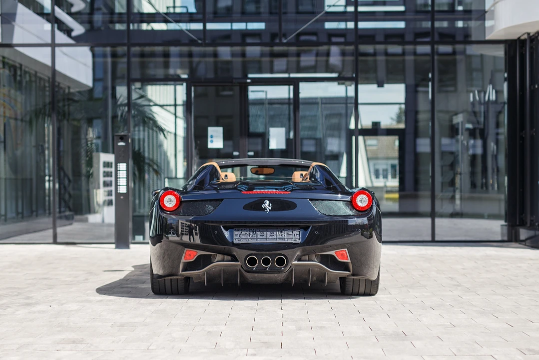 2011 Ferrari 458 Spider - Image 17 of 31