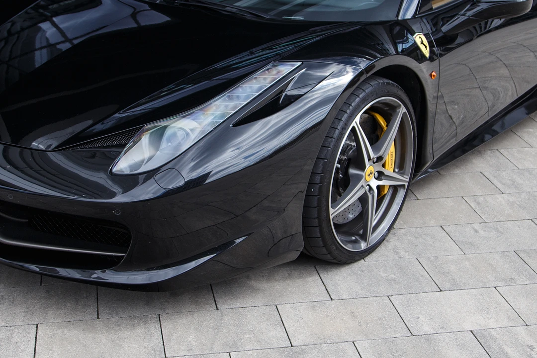 2011 Ferrari 458 Spider - Image 23 of 31