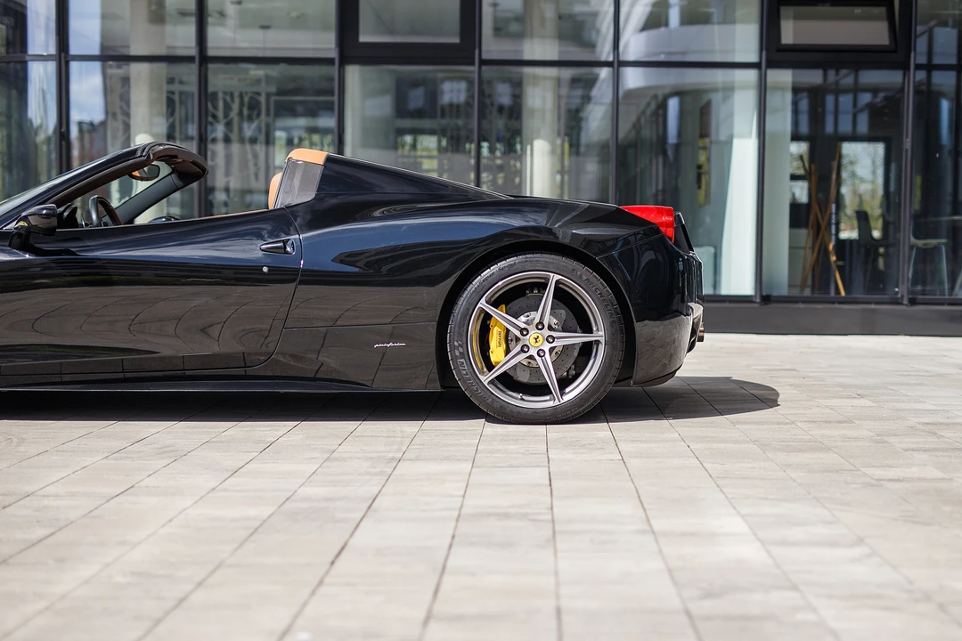 2011 Ferrari 458 Spider - Image 31 of 31