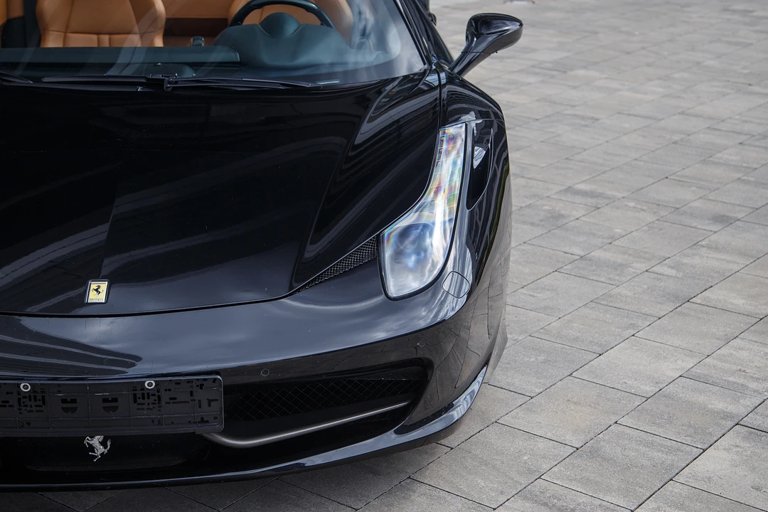 2011 Ferrari 458 Spider - Image 24 of 31