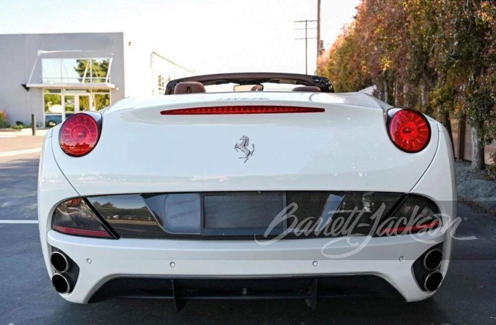 2011 Ferrari California - Image 14 of 16