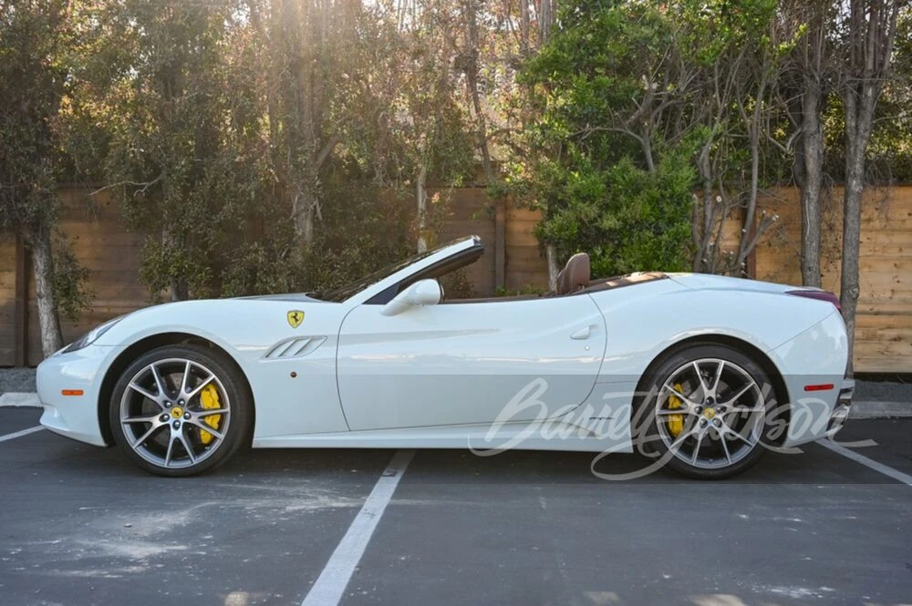 2011 Ferrari California - Image 12 of 16