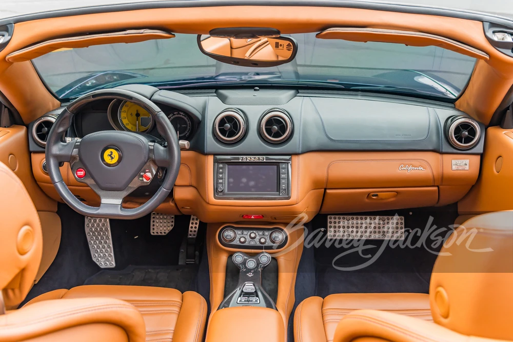 2011 Ferrari California - Image 11 of 31