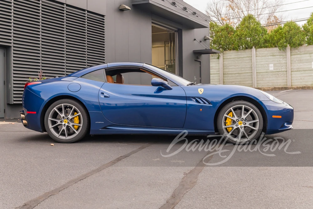 2011 Ferrari California - Image 5 of 31