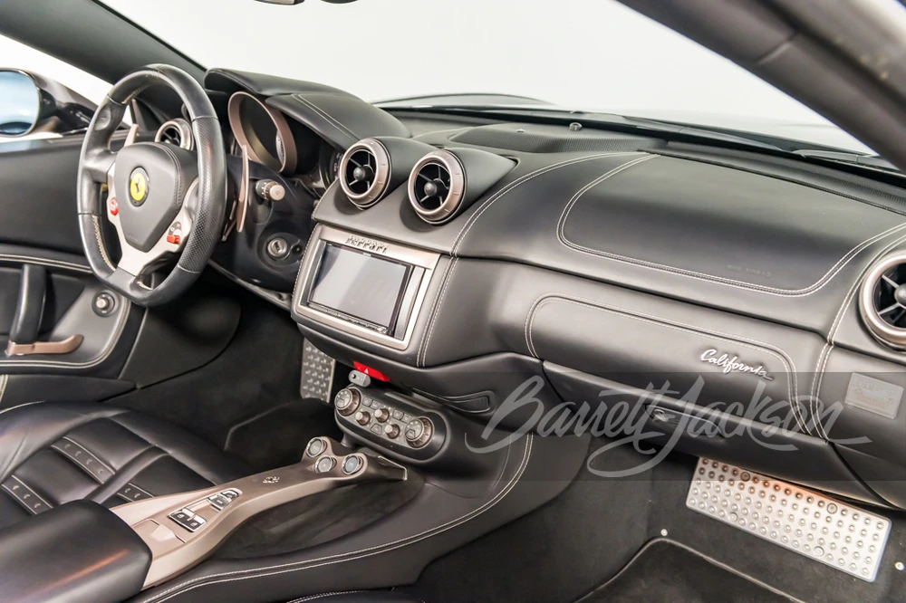 2011 Ferrari California - Image 9 of 31