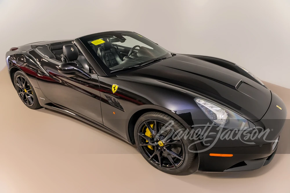 2011 Ferrari California - Image 14 of 31