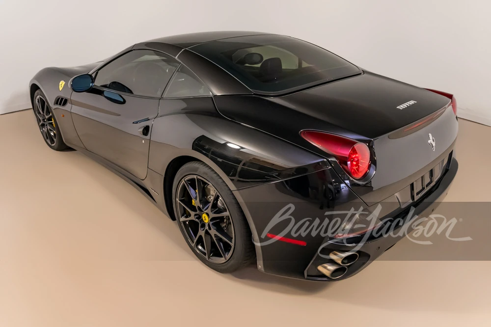 2011 Ferrari California - Image 15 of 31