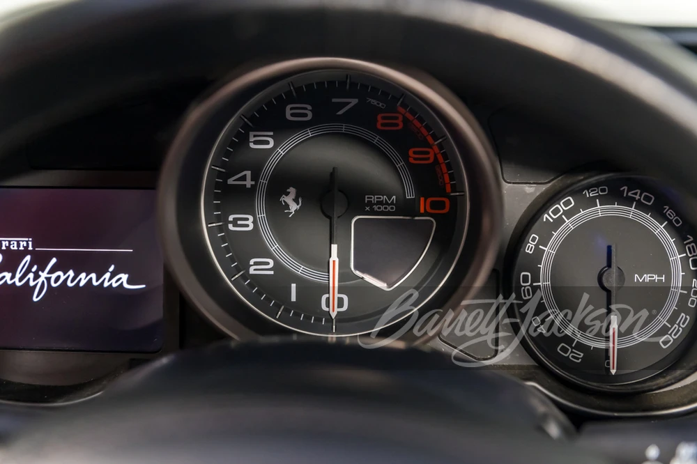 2011 Ferrari California - Image 30 of 31