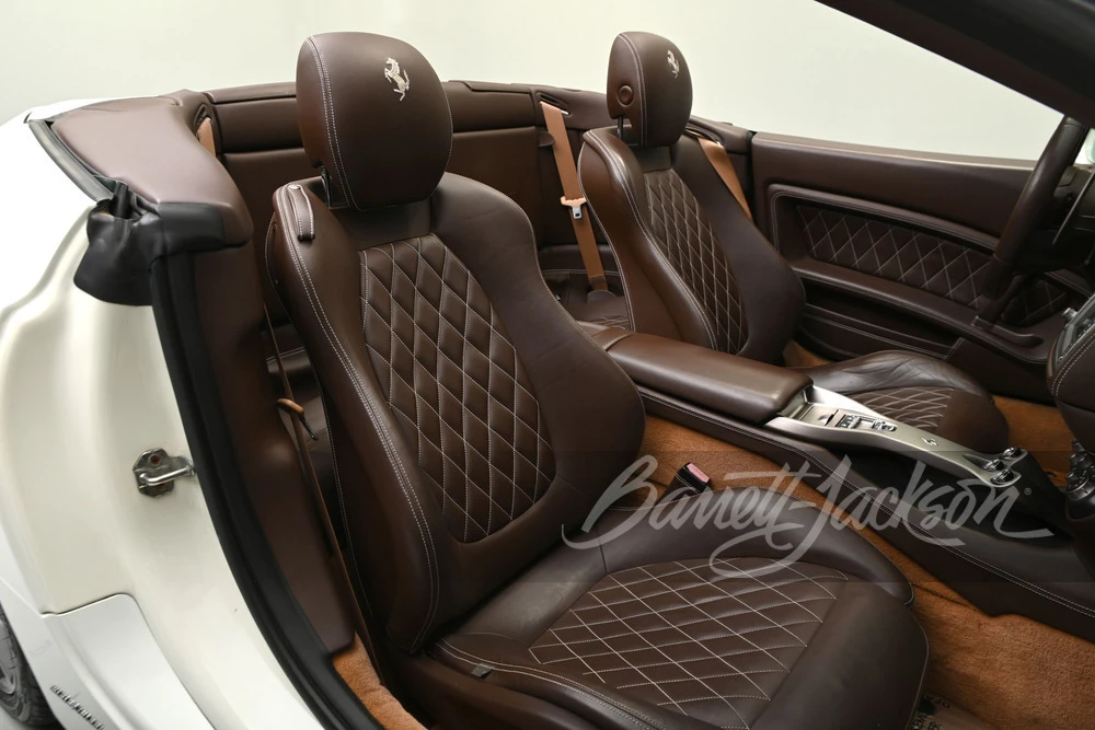 2011 Ferrari California - Image 10 of 31