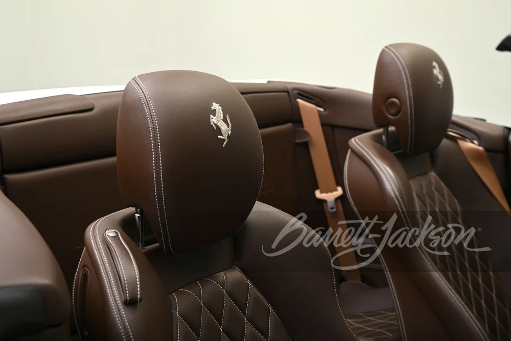 2011 Ferrari California - Image 11 of 31