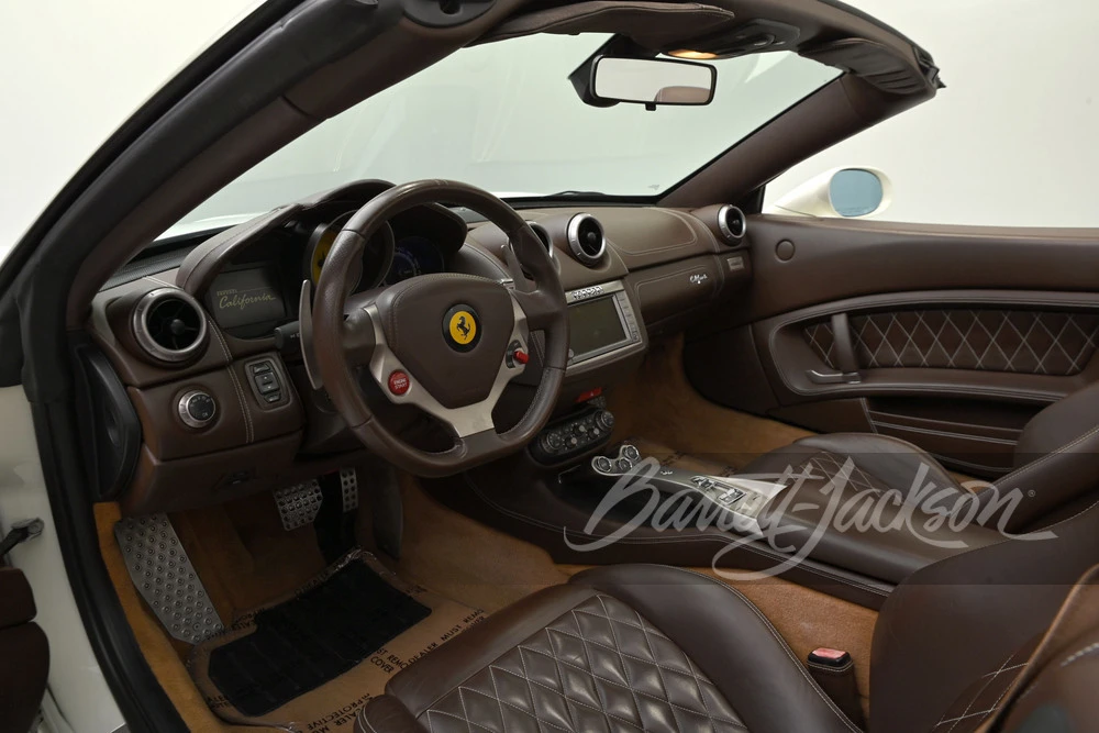2011 Ferrari California - Image 15 of 31