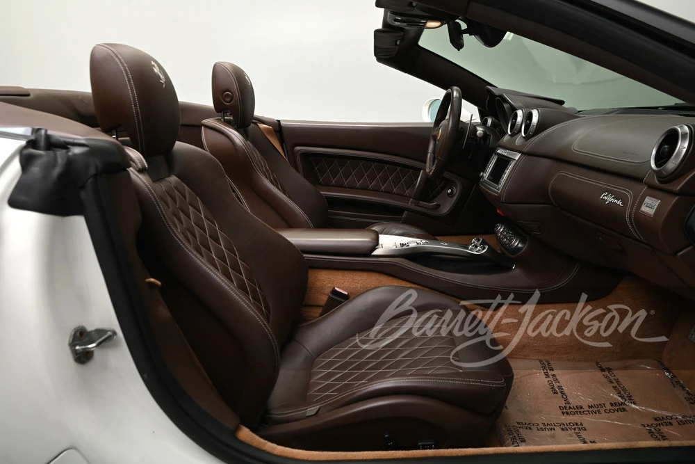 2011 Ferrari California - Image 8 of 31