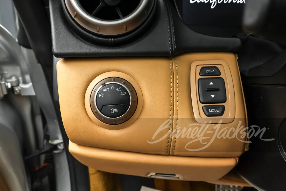 2011 Ferrari California - Image 18 of 31