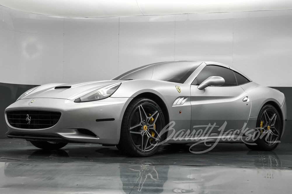 2011 Ferrari California - Image 25 of 31