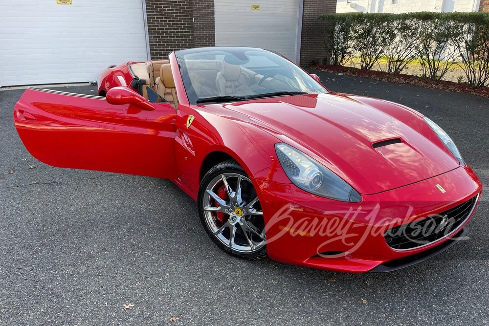 2011 Ferrari California - Image 13 of 18