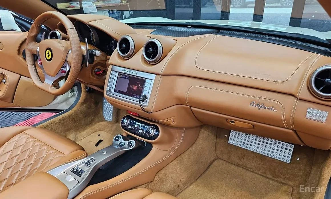 2011 Ferrari California - Image 10 of 18