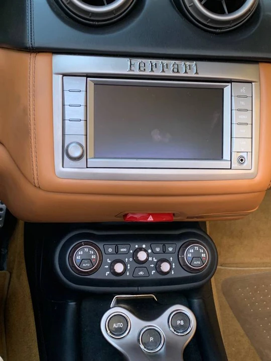 2011 Ferrari California - Image 6 of 20