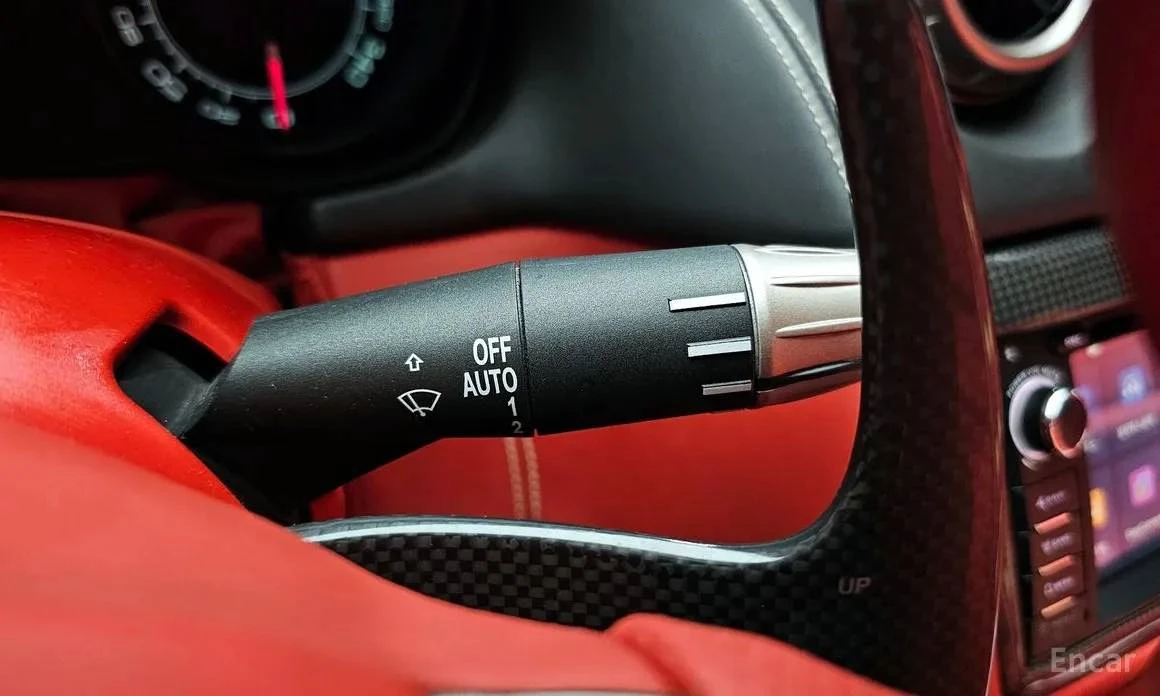 2011 Ferrari California - Image 17 of 20