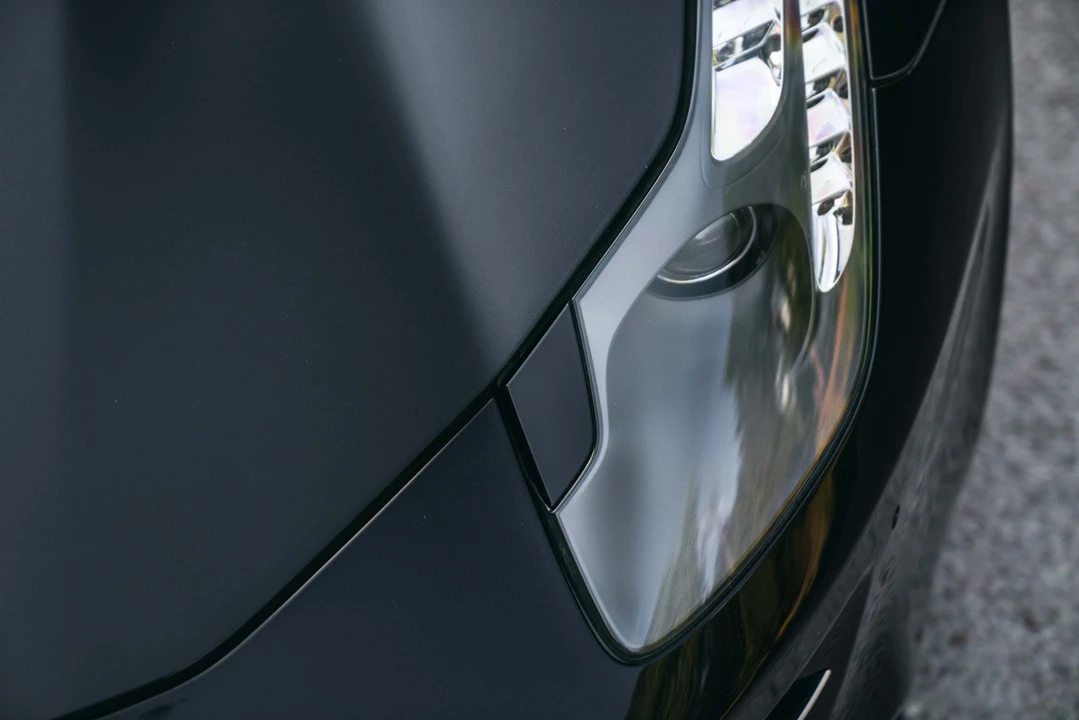 2012 Ferrari FF - Image 17 of 31