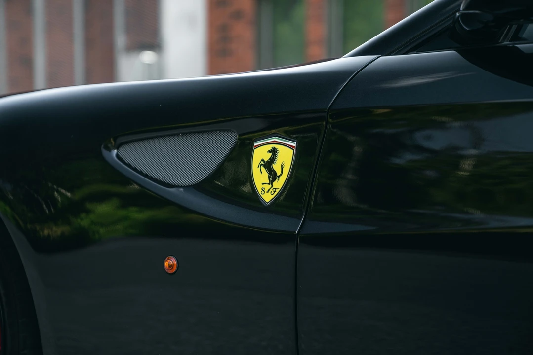 2012 Ferrari FF - Image 28 of 31