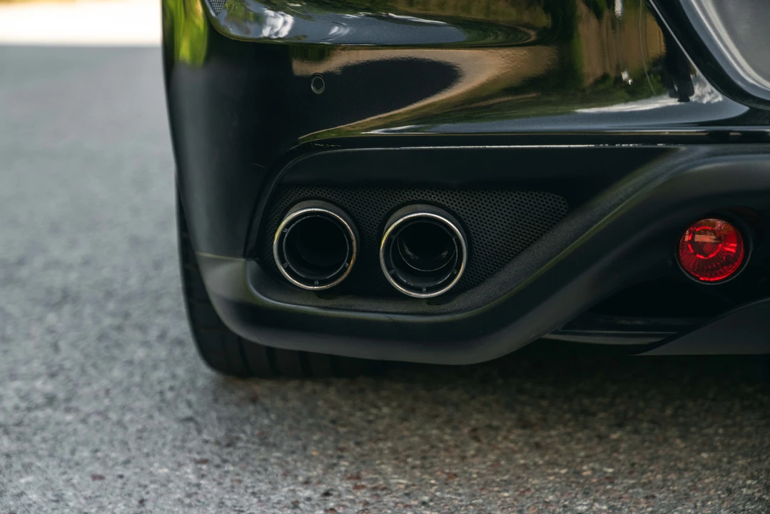 2012 Ferrari FF - Image 22 of 31