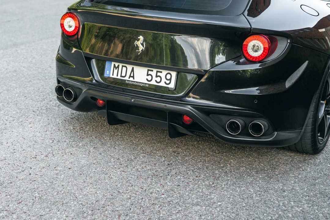 2012 Ferrari FF - Image 23 of 31