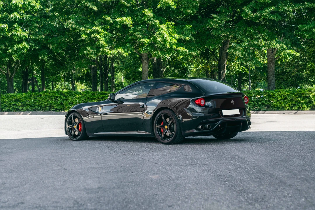 2012 Ferrari FF - Image 6 of 31