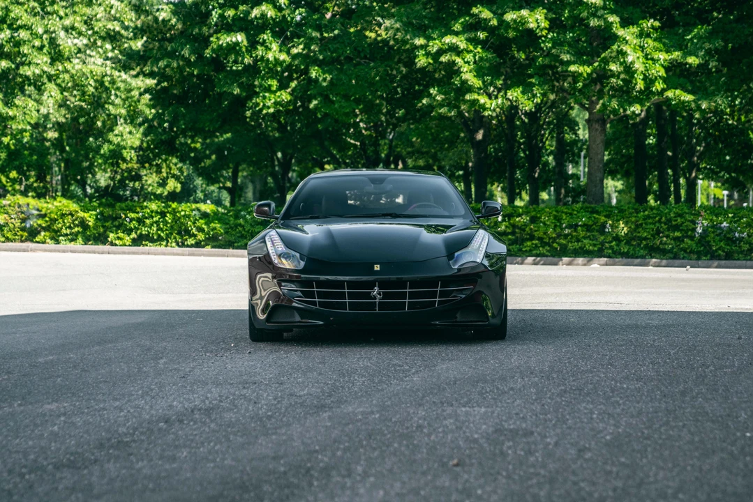 2012 Ferrari FF - Image 3 of 31