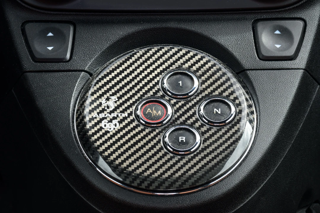 2011 Abarth - Image 21 of 31