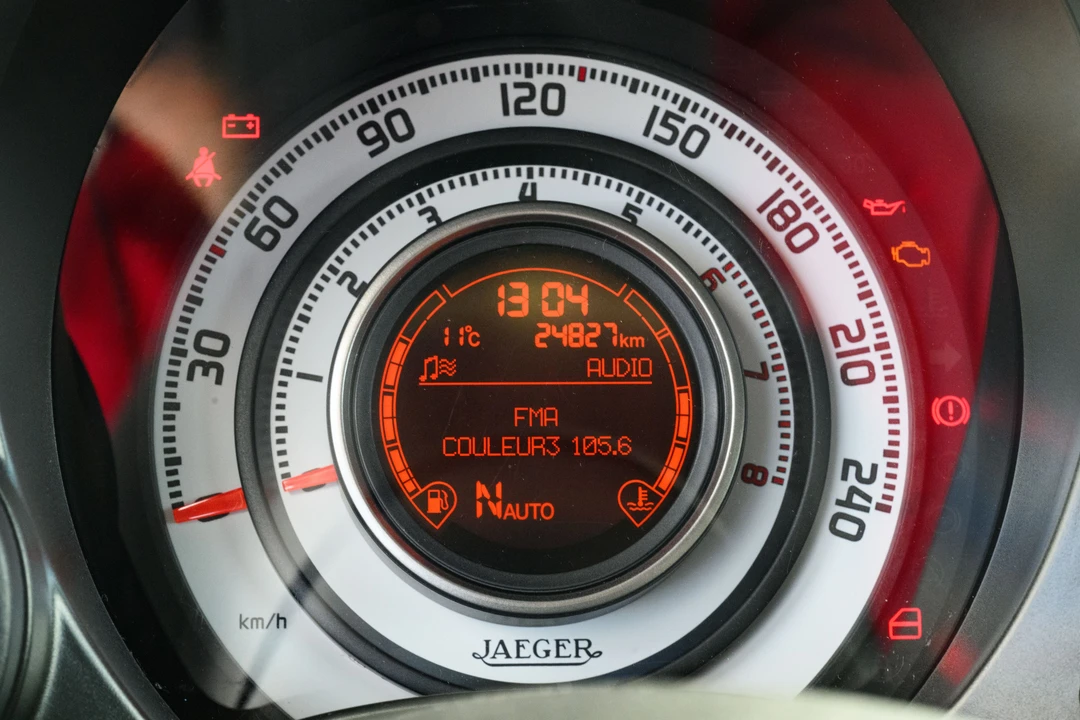 2011 Abarth - Image 20 of 31
