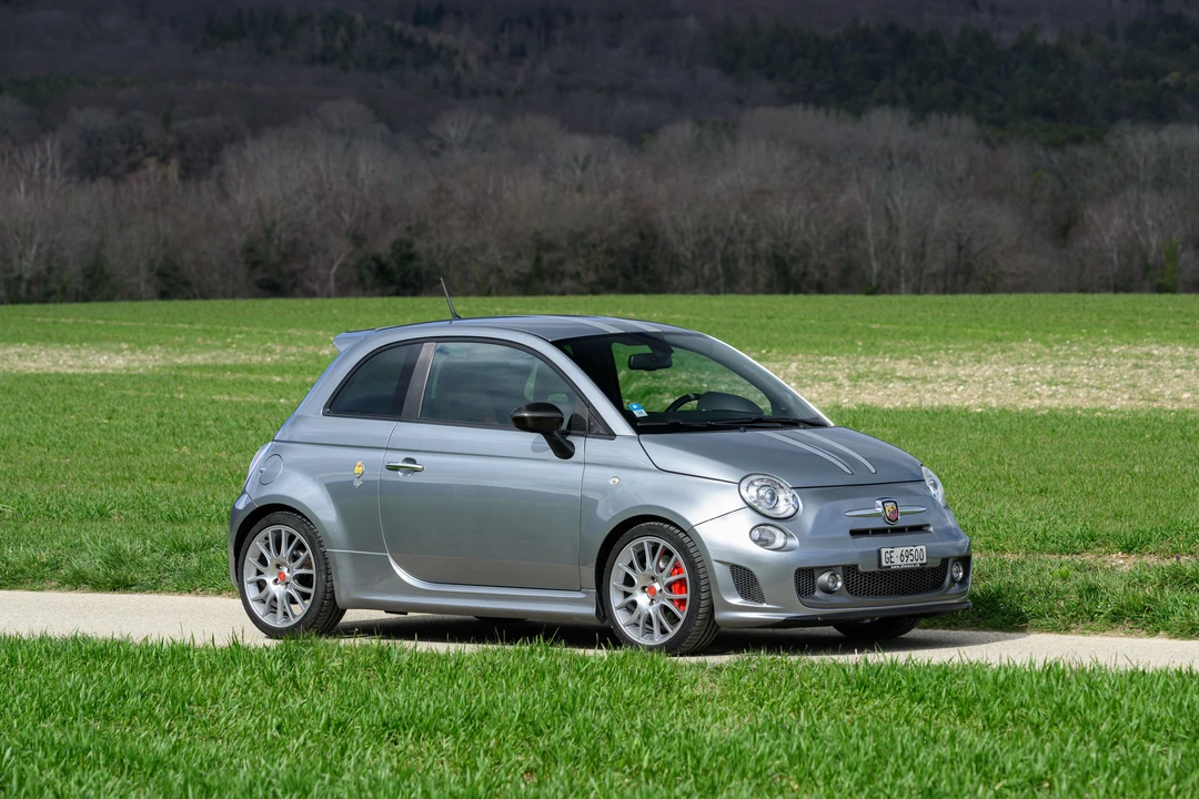 2011 Abarth - Image 4 of 31