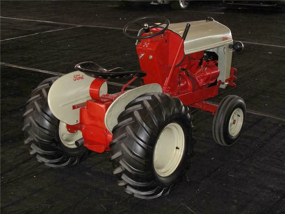 2011 Ford Tractor - Image 2 of 5