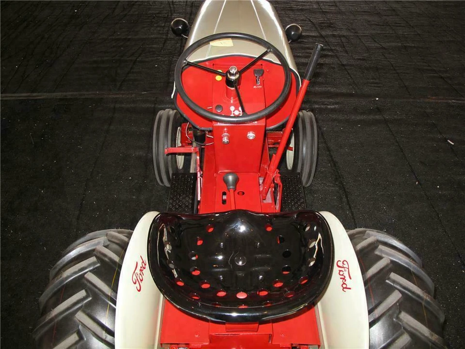 2011 Ford Tractor - Image 4 of 5