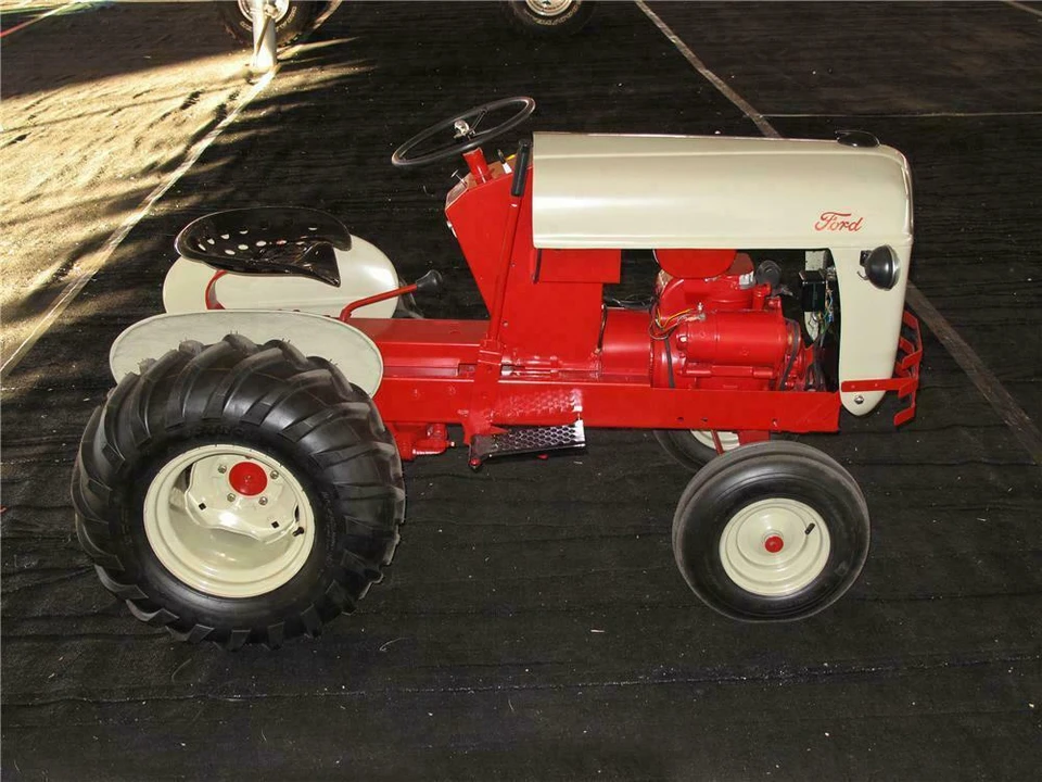 2011 Ford Tractor - Image 5 of 5