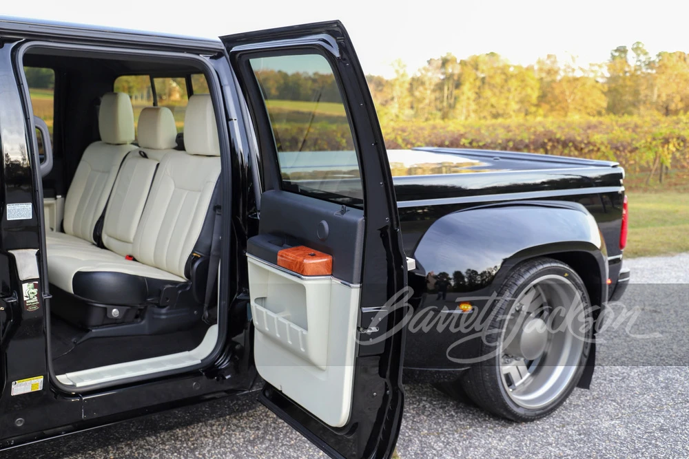 2011 Ford Super Duty 3rd Gen - Image 10 of 28