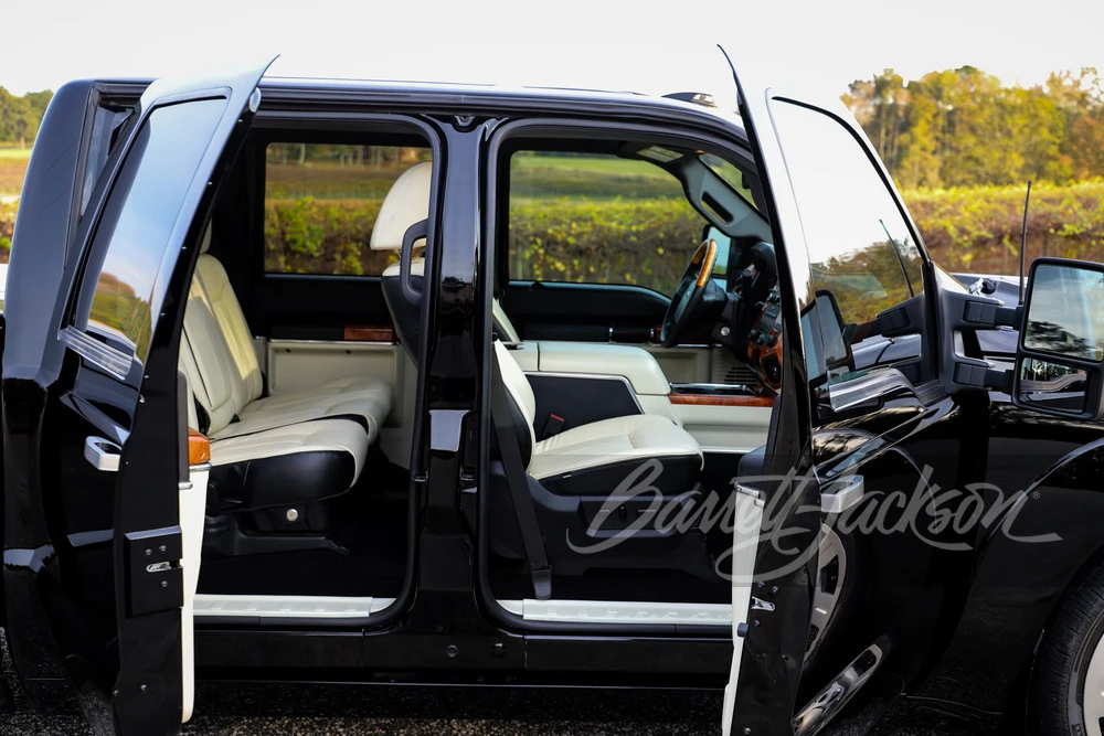 2011 Ford Super Duty 3rd Gen - Image 12 of 28