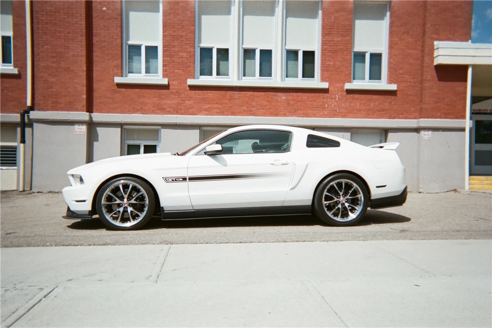 2011 Ford S197 Mustang - Image 12 of 12