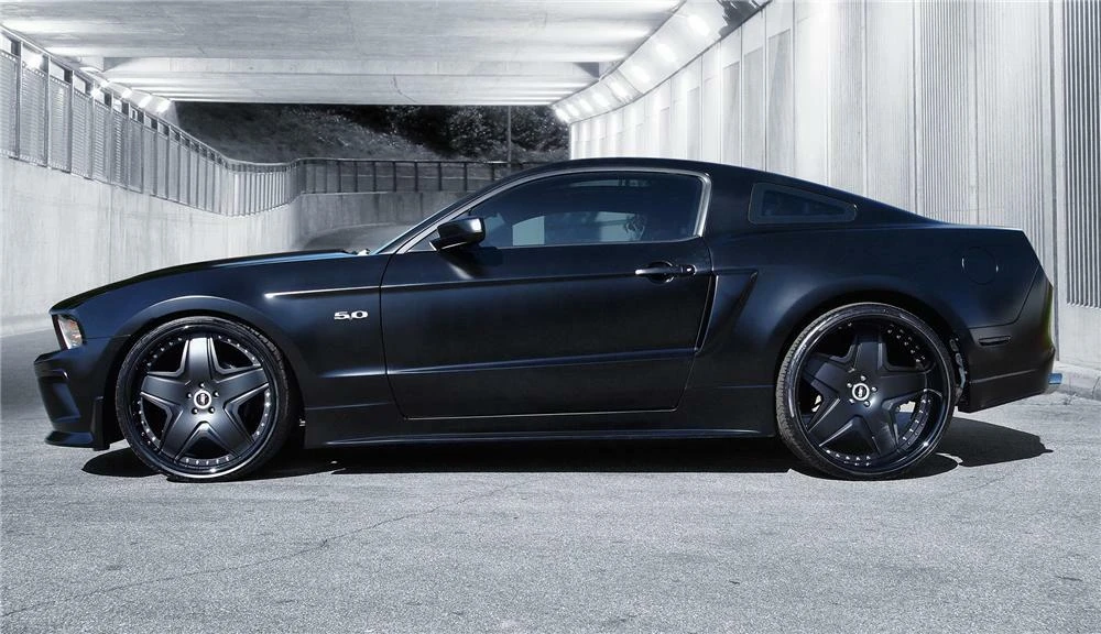 2011 Ford S197 Mustang - Image 2 of 2