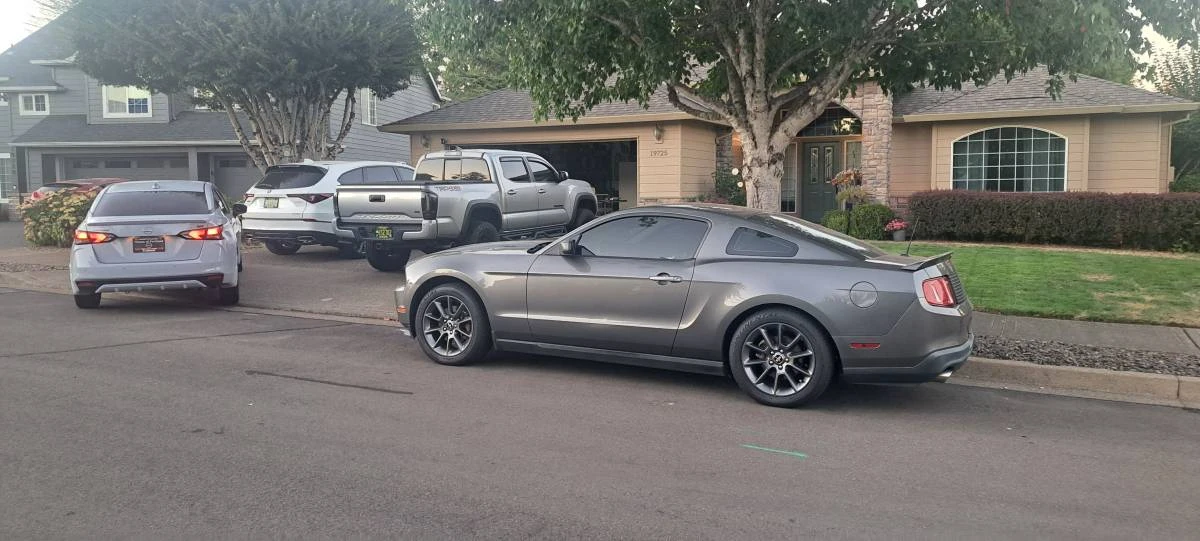2011 Ford S197 Mustang - Image 6 of 14