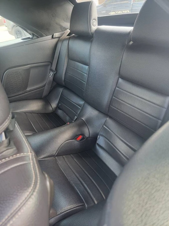 2011 Ford S197 Mustang - Image 12 of 12
