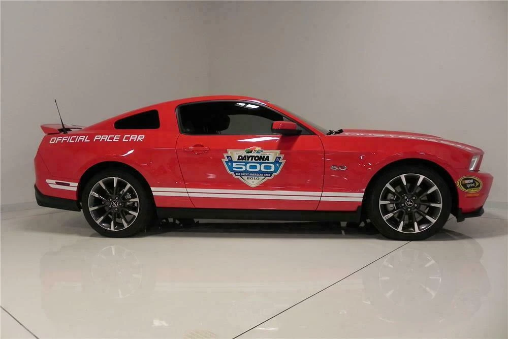 2011 Ford S197 Mustang - Image 5 of 5