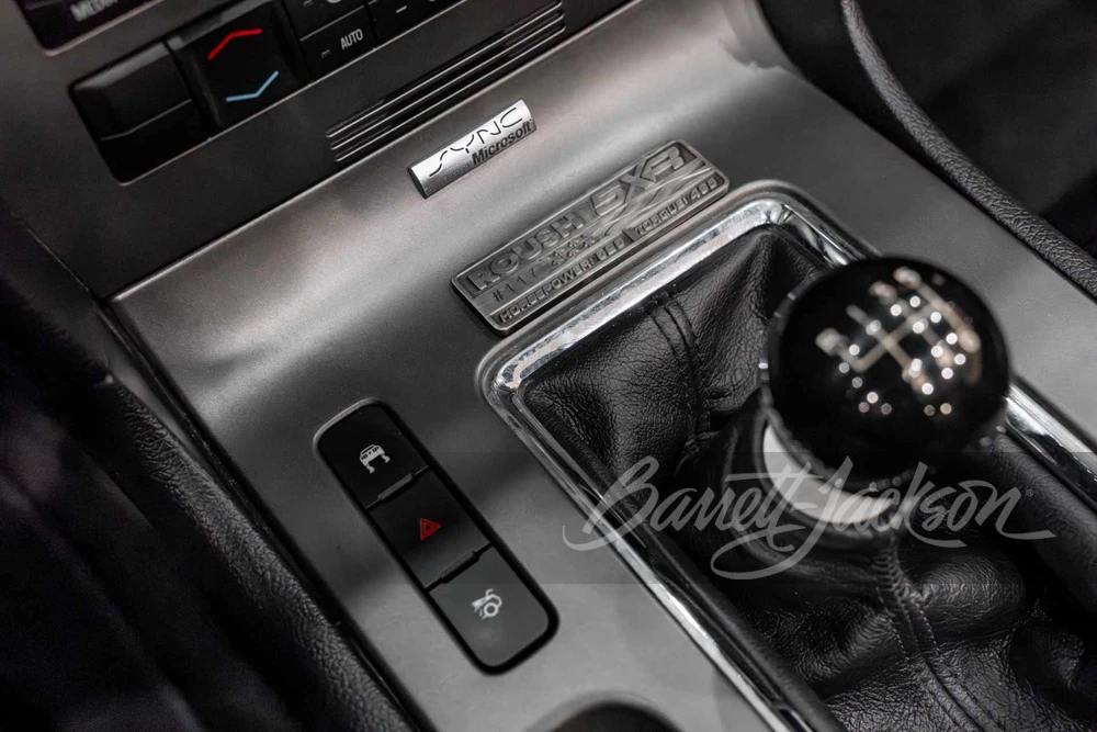 2011 Ford S197 Mustang - Image 16 of 31