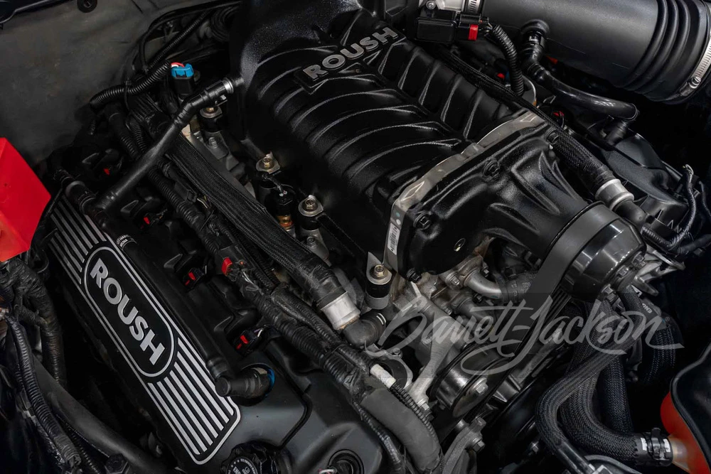 2011 Ford S197 Mustang - Image 8 of 31