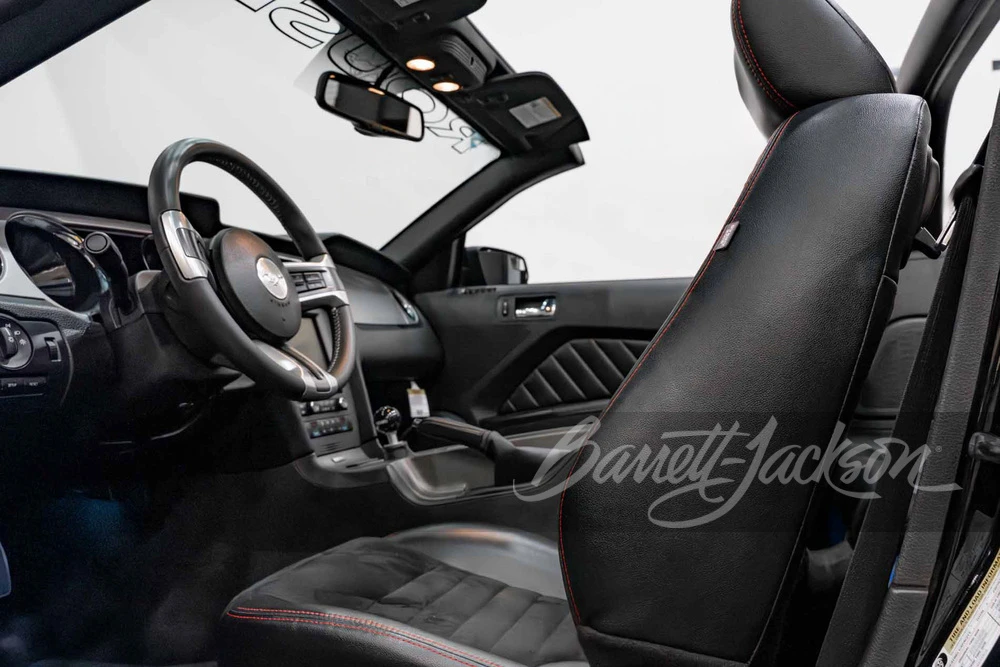 2011 Ford S197 Mustang - Image 6 of 31